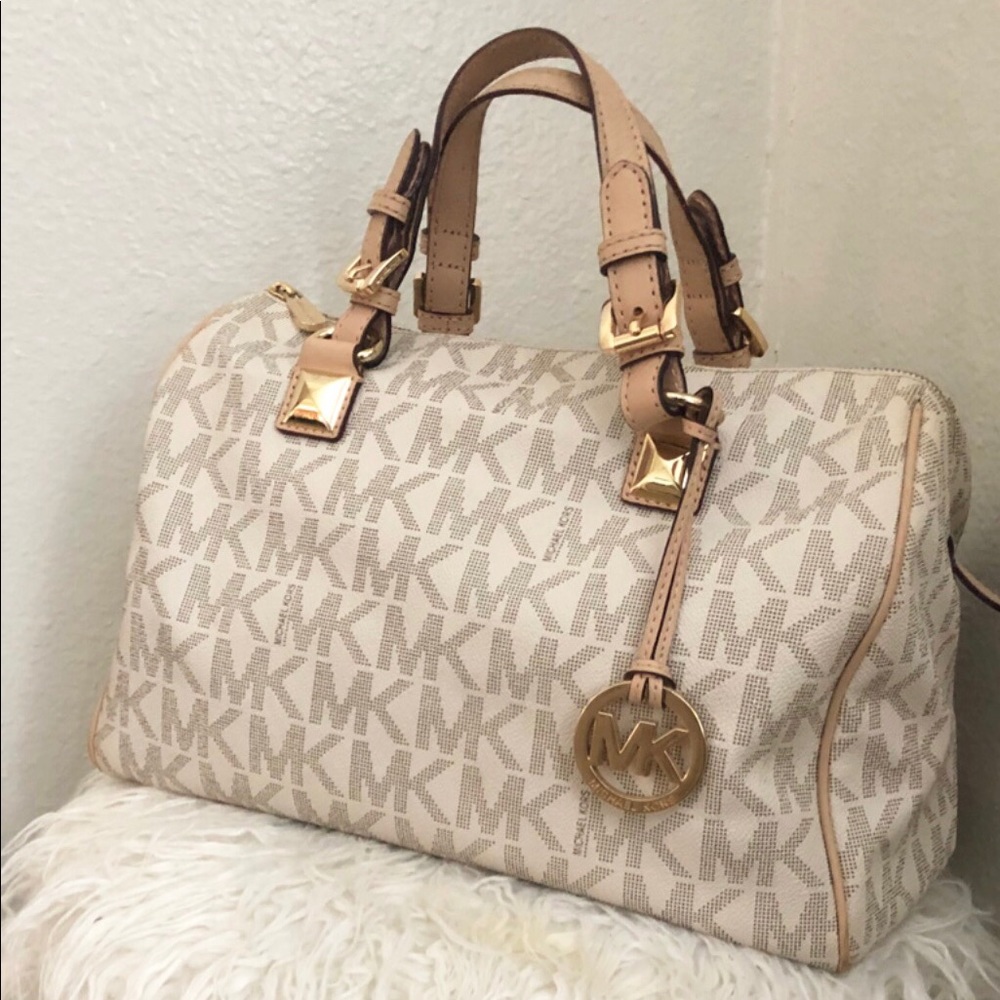 💕💕💕Beautiful MK Purses💕💕💕 - Picture 1 of 3